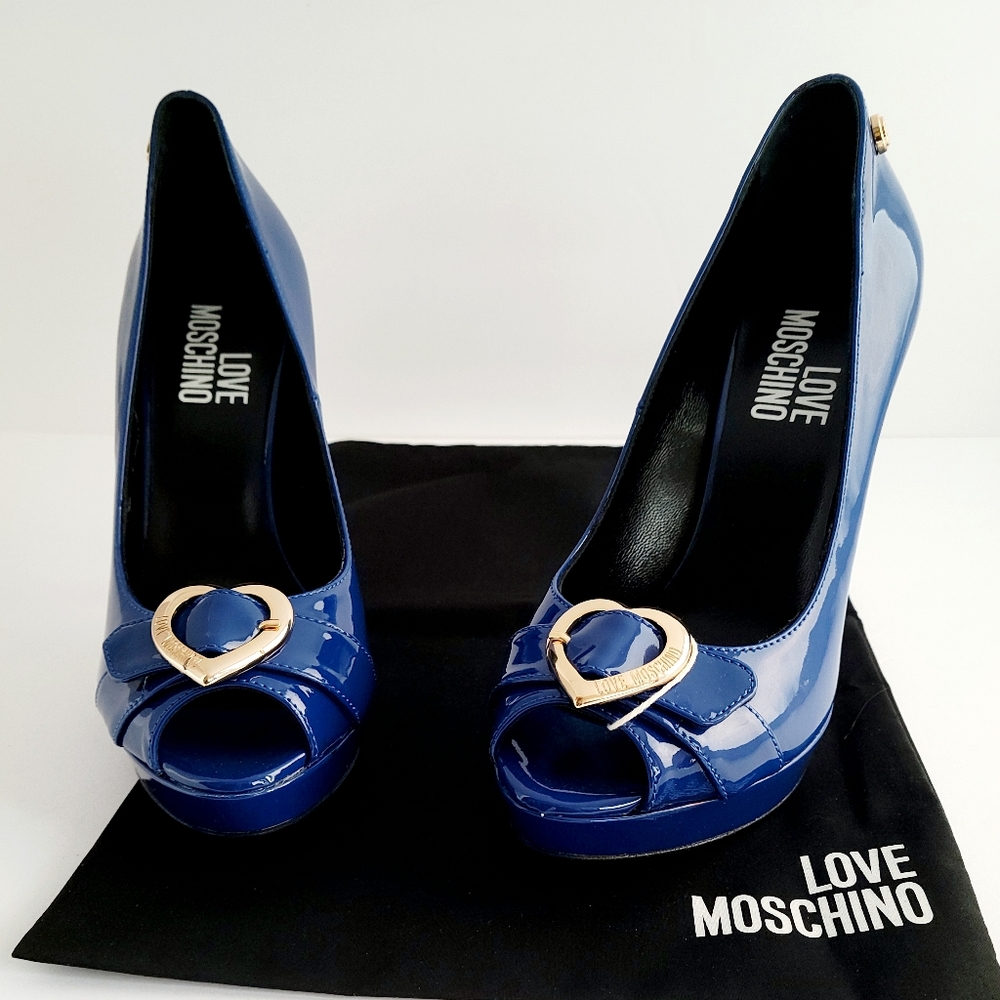 LOVE Moschino pumps